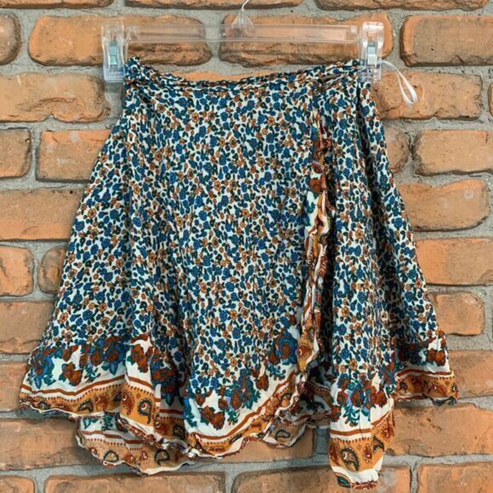 Shein Women's Boho Ditsy Floral Print Wrap Tie Side Flared Mini Skirt Size XS